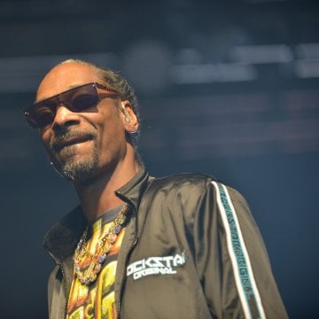 Trending News: Snoop Dogg Wants to Rescue an Abandoned Dog Named Snoop