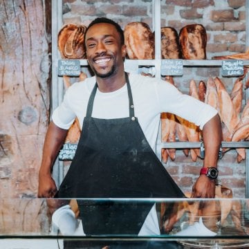 These Apps Help You Find the Best Black-Owned Businesses In Your Area