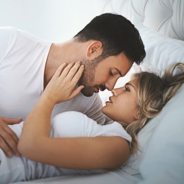 Impress Her With Your Bedroom Style - Pick Up These Sleepwear Staples 