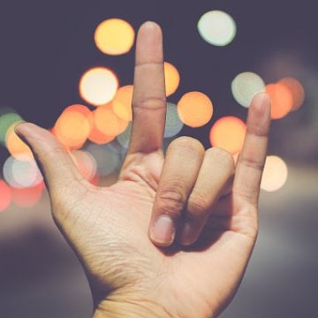 Interested In Learning Sign Language? Check This Out 