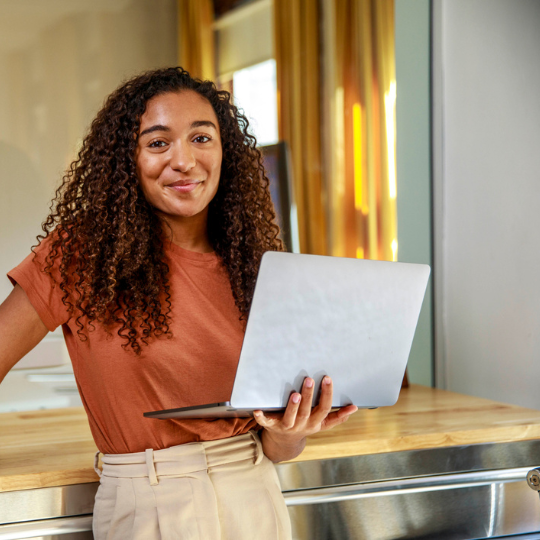 Are Women Lying to Men About Their Success So They Don\'t Scare Them Off?