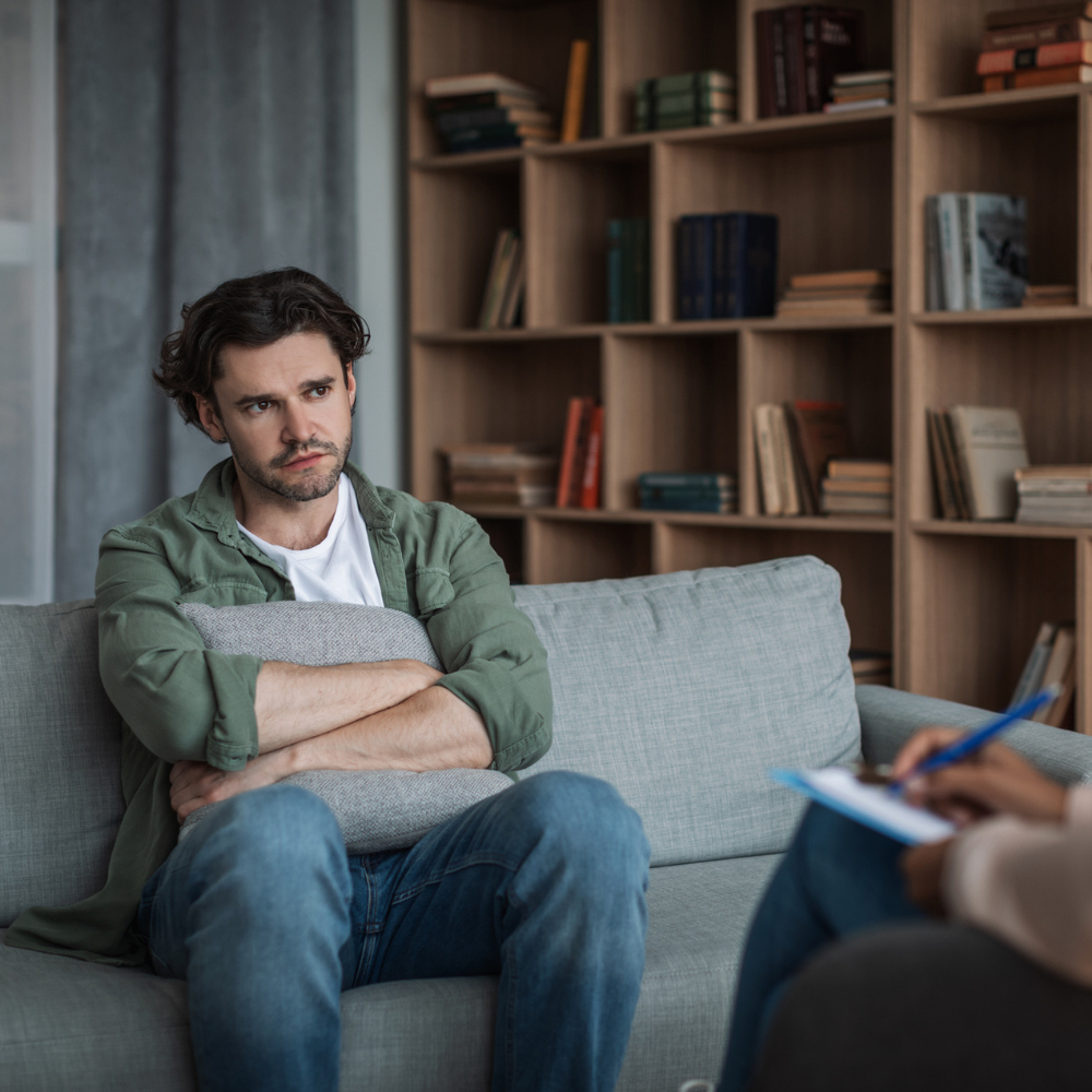 Experts Agree These Are the 6 Therapeutic Methods Most Beneficial for Guys