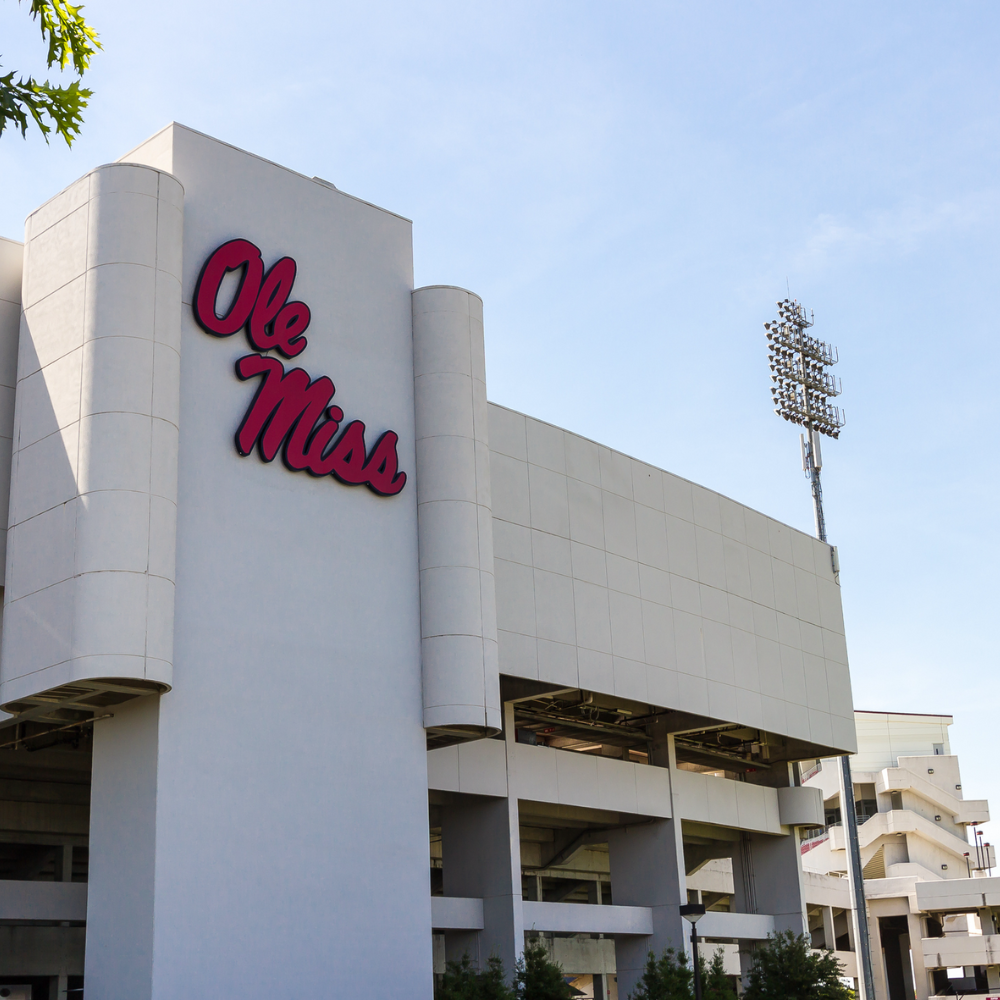Want to Catch the Georgia vs. Ole Miss Clash on Saturday? Here\'s How to Watch Without Cable