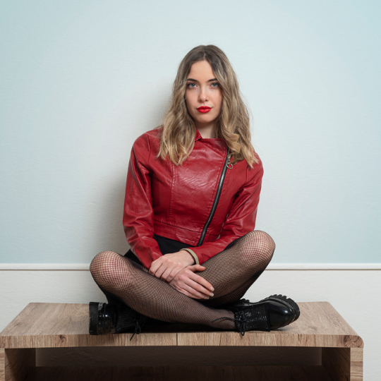 Why Does My Girlfriend Say She\'d Rather Have a Threesome With a Sex Worker Than Go on Dates Together?